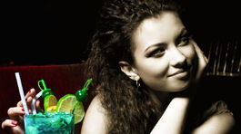 Letné popíjanie bez kalórií navyše? Osvojte si pár pravidiel...