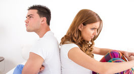 V akých témach si partneri navzájom klamú?