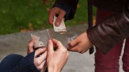 Slovákov problém s drogami zaujíma, legalizáciu odmietajú