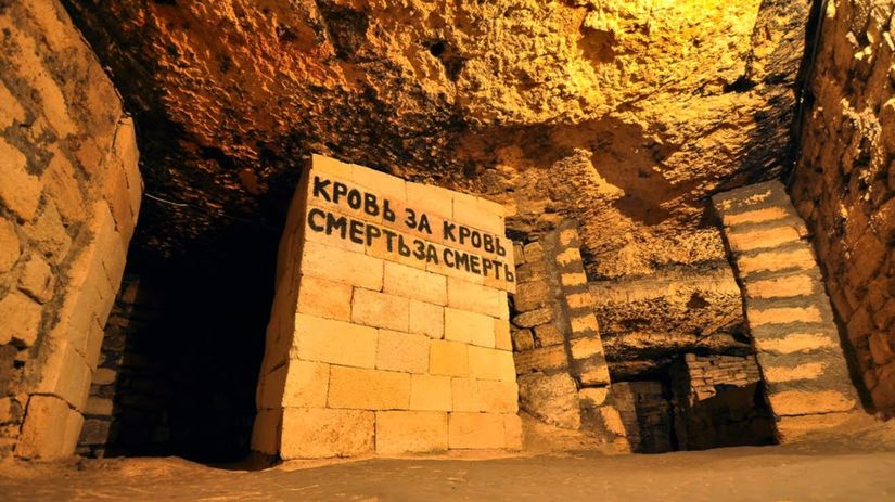 Miesto: odeské katakomby.