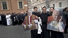 Vatikán, Rím, svätorečenie, pápeži, Ján Pavol II., Ján XXIII. 1