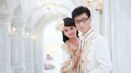 Falošný manžel, najatí rodičia. Smutný pohľad na mnoho svadieb 'podľa tradícií'