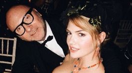 Modelka Kate Upton s dizajnérom Domenicom Dolce.
