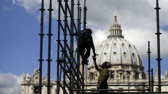 Úlomky kostí z ambasády v Ríme patria asi žene, a nie dievčaťu, mieni expert Vatikánu