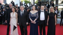 Zľava: kameraman Dick Pope, herci Dorothy...