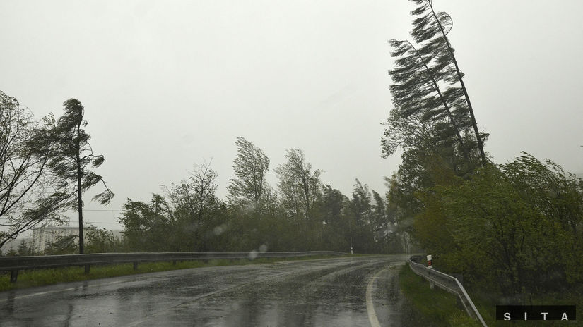 Situácia na ceste zo Starého Smokovca v smere...