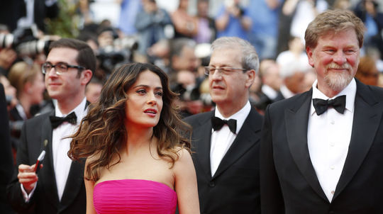 Salma Hayek prichádza na premiéru filmu...