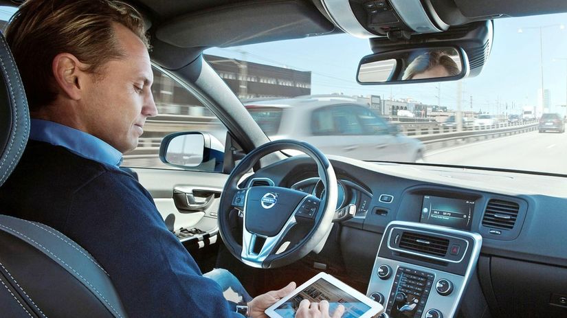 Volvo - autonómne riadenie