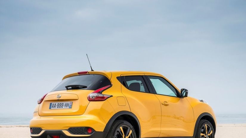 V ponuke pribudli aj dve nové laky (žltá...