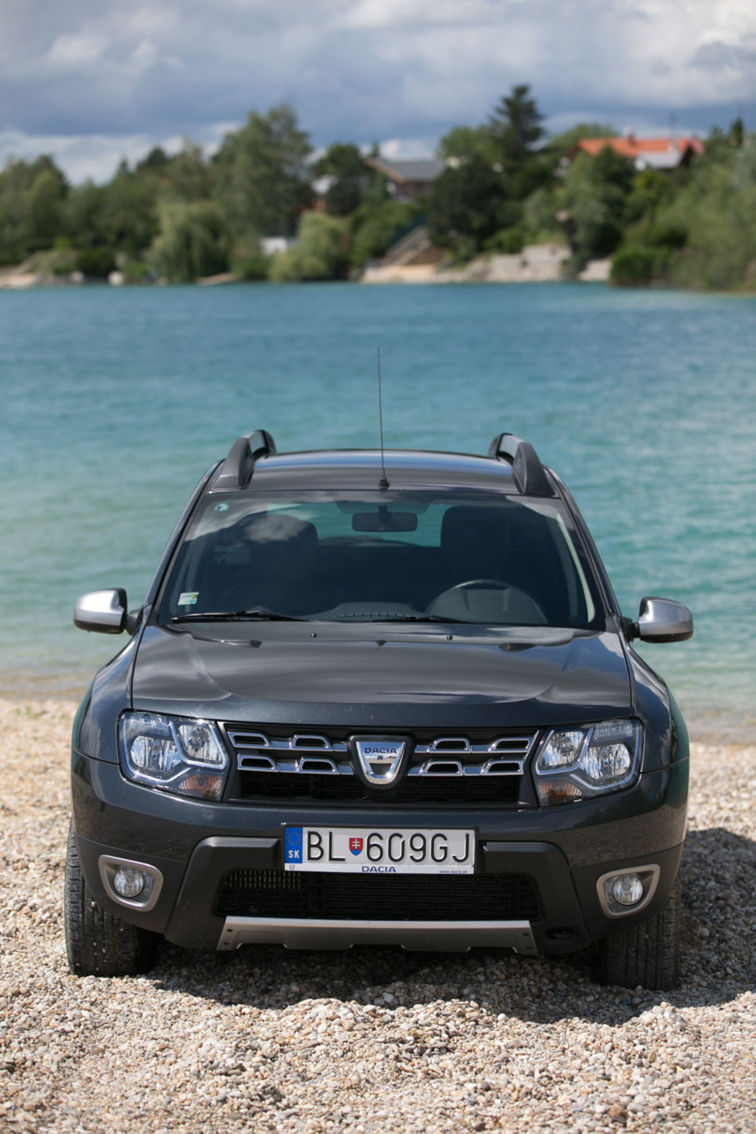 Robustnej povahe príliš nesvedčia malé spätné...