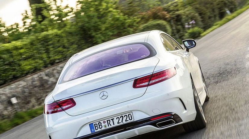 Maximálny uhol náklonu je 2,5 stupňa....