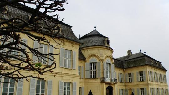Barokový zámoček Niederweiden.