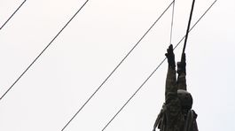 Nemecko cvičí 100 migrantov, budú pomáhať pri obnove Sýrie