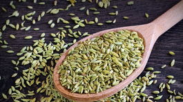 Pri nafukovaní sú účinné aj babské recepty. Pomáha aj fenikel