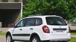 Lada Kalina Cross 
