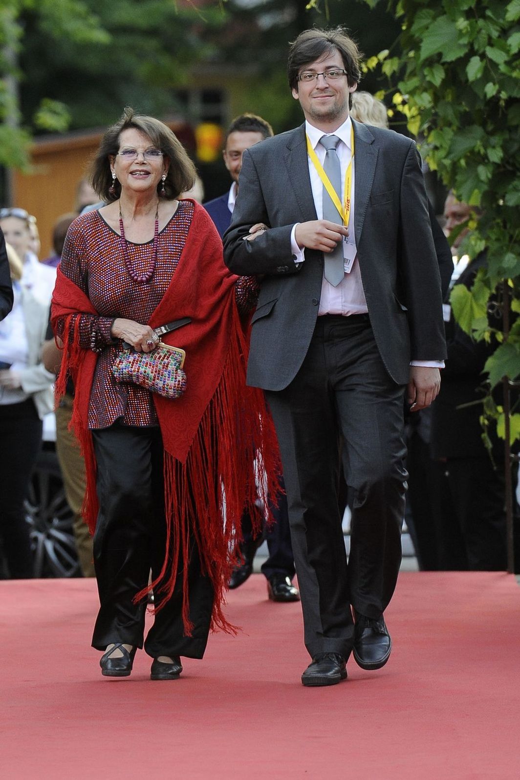 Herečka Claudia Cardinale prichádza na...