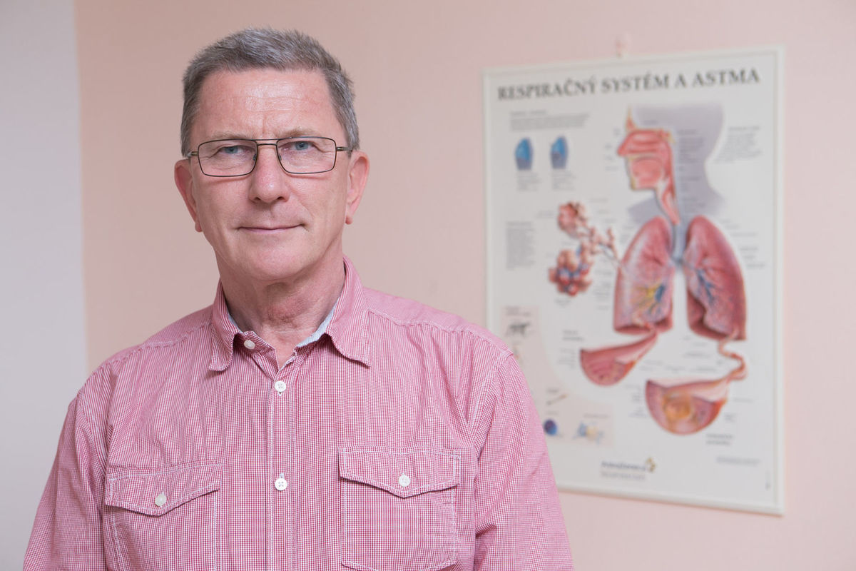 MUDr. Martin Brezina, CSc., pľúcny lekár a...