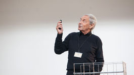 Ernő Rubik rozpráva o svojej kocke