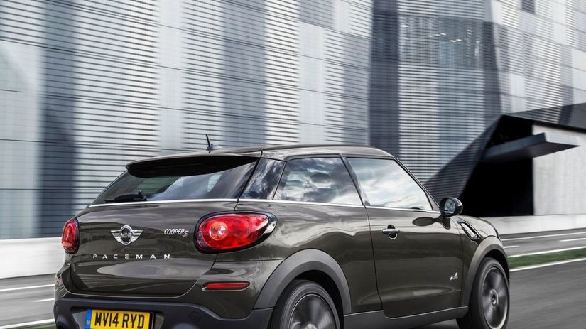 V ponuke farieb pribudla zelená Jungle Green a...