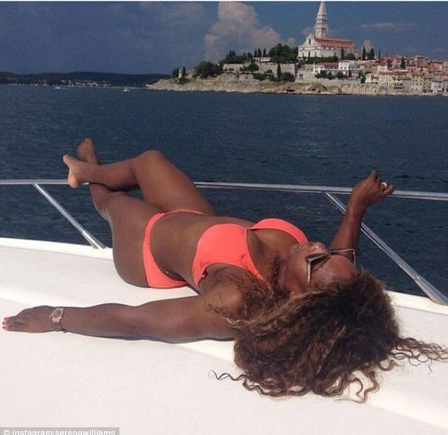 Tenistka Serena Williams na palube jachty na...