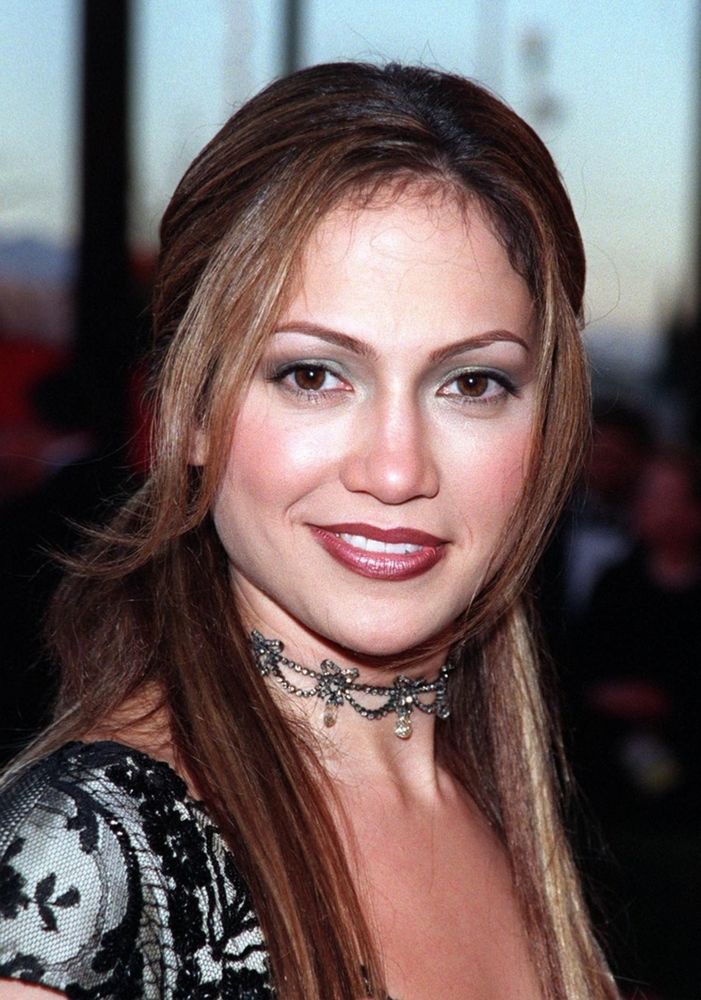 Rok 1998: Speváčka Jennifer Lopez na vyhlásení...