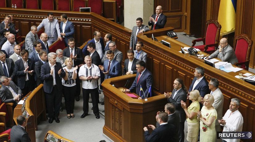 Ukrajina, parlament, Ťahnybok