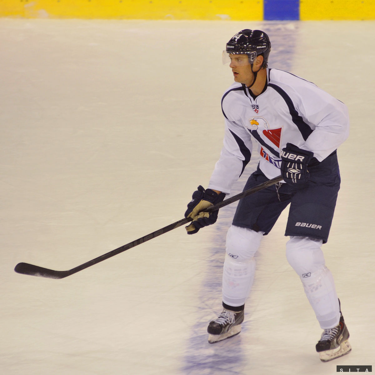 Kurtis Foster počas prvého tréningu slovanistov.