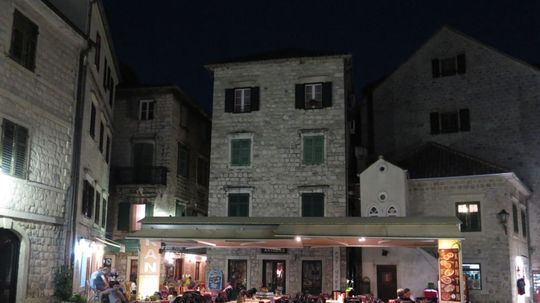 Poslední kaviarenskí mohykáni si v Kotore...