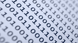 Briti sú si 'absolútne istí', že Rusi chceli ukradnúť vakcínu