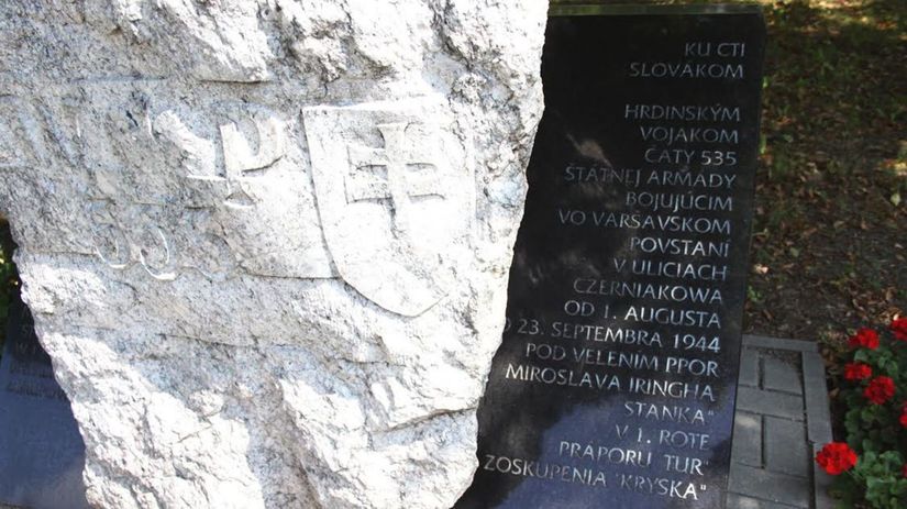 Pamätník Slovákom bojujúcim vo Varšavskom...