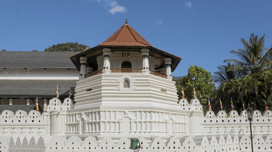 Chrám Budhovho zuba v Kandy je najvýznamnejšia...