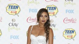Sexi herečka Shay Mitchell.