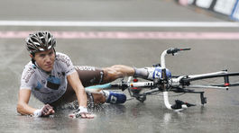 Kolízia s mačkou Pozzovivovi ukončila sezónu. Príde o Vueltu i MS