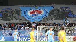 Za vystrájanie slovanistov dostal pokutu aj DAC. Riešil sa aj Šesták