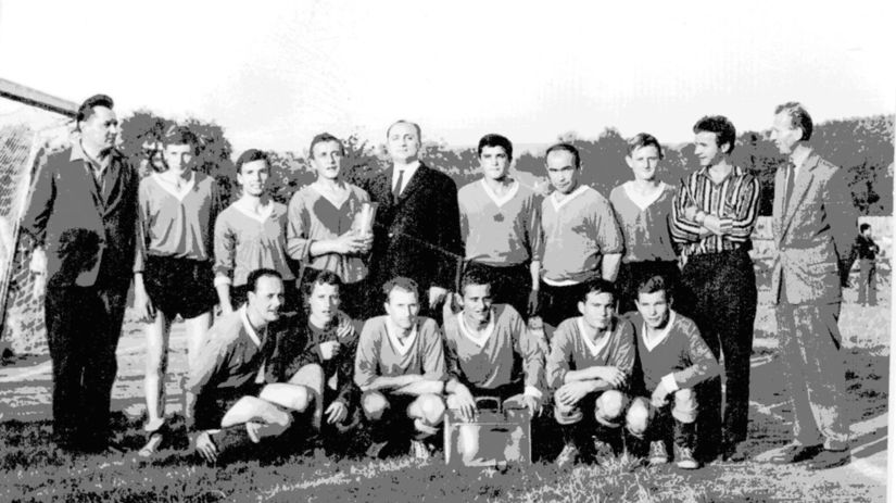 Jozef Bonk bol dobrý futbalista. Na snímke z...