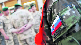 Avizovaná novela zákona o štátnej službe profesionálnych vojakov zatiaľ nebude