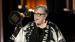 Kathy Bates