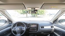 Mitsubishi Outlander PHEV - test