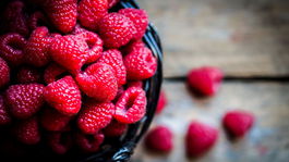 Málo kalórií, kopec vitamínov. Maliny sú zdravé! 