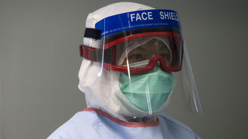 ebola, Hongkong, lekár, rúško, pacient
