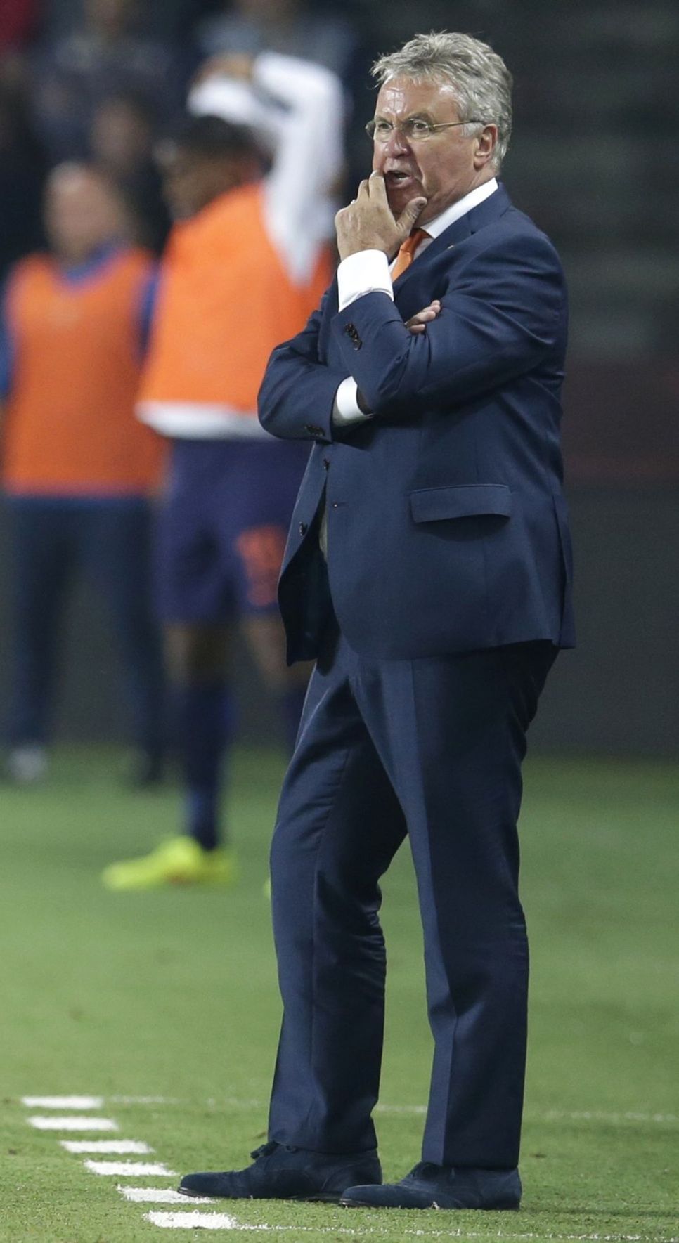 Tréner Holandska Guus Hiddink počas zápasu s...