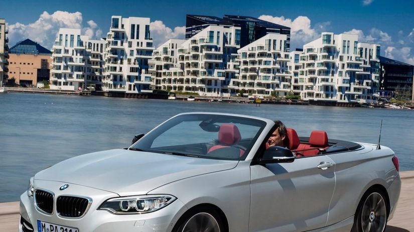 BMW 2 Cabrio - 2015