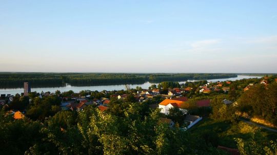 Pohľad na Dunaj z kalvárie nad chorvátskou...