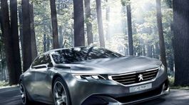 Peugeot Exalt: 'Žralok' pripláva z Pekingu