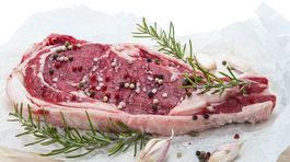 Rokmi overená tradícia: liatinová panvica