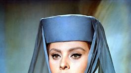 Rok 1961: Herečka Sophia Loren na zábere z filmu El Cid.
