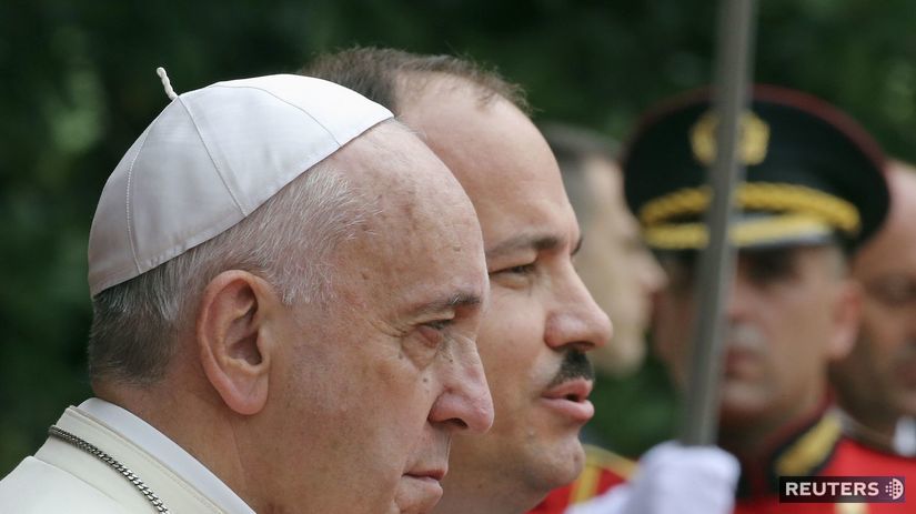 Pápež František v Albánku