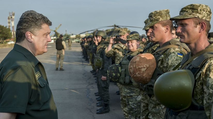 Petro Porošenko, Ukrajina, vojaci, vojsko,...