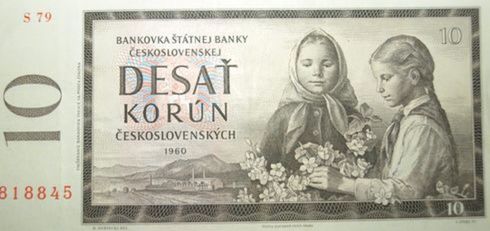 Pionierky na socialistickej desaťkorunáčke od...