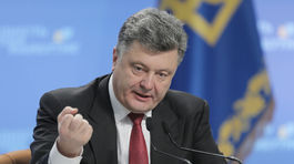 Porošenko deň po Putinovi telefonicky hovoril s Trumpom